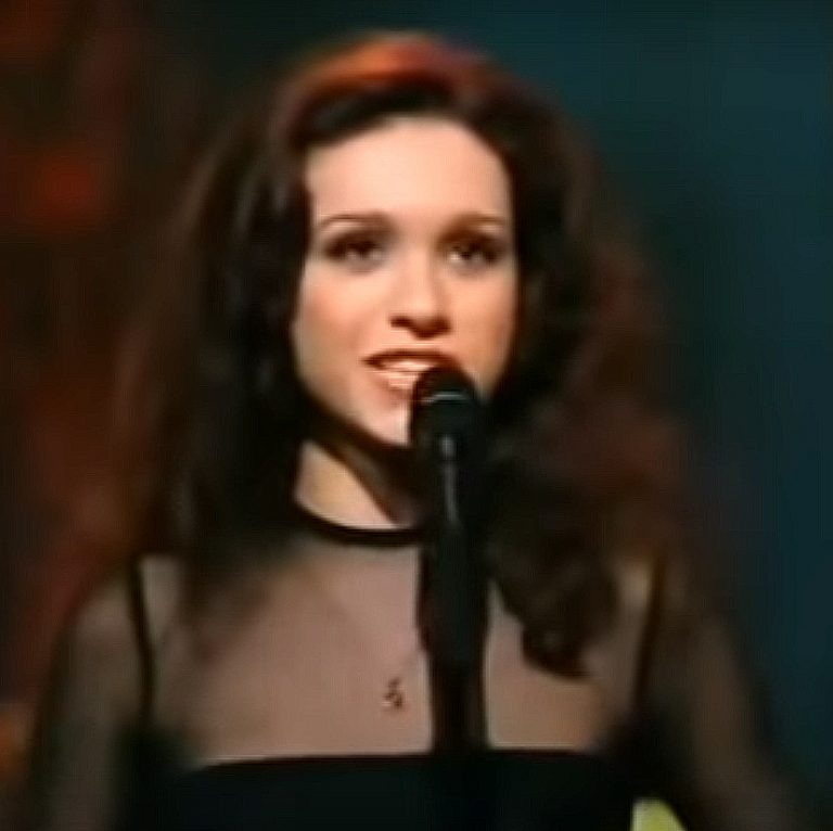 Şebnem Paker Eurovision Universe